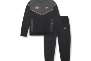 Syna x Nike Tracksuit: Designed for Comfort and Confidence
